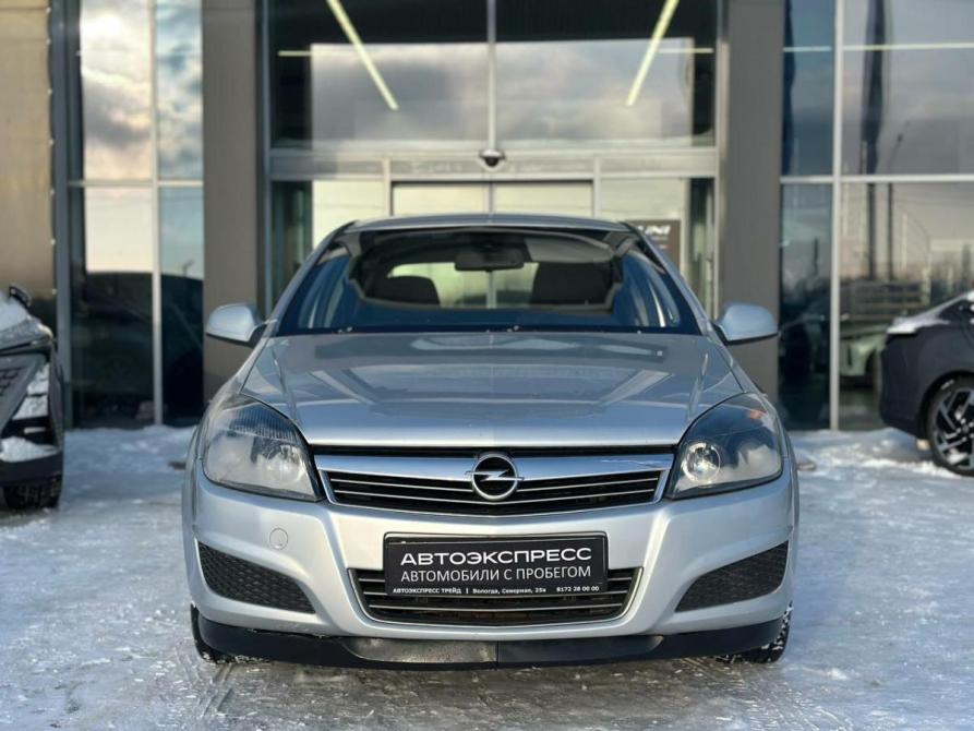 Opel Astra H Рестайлинг Вологда  - изображение 2
