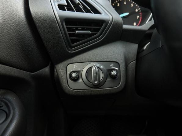 Ford Kuga II Рестайлинг с пробегом 2018 года, цена 1 694 000 рублей, 140440 км, внедорожник, Автокод Объявления