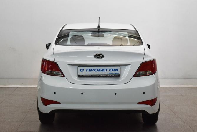 Hyundai Solaris I Рестайлинг с пробегом 2014 года, цена 680 000 рублей, 271063 км, седан, Автокод Объявления