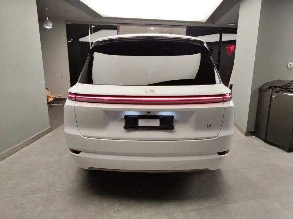 Новый Li Auto (Lixiang) L9 I Рестайлинг 2025 года, цена 11 990 000 рублей, внедорожник, Автокод Объявления