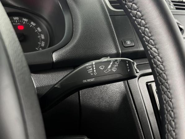 Skoda Fabia II Рестайлинг с пробегом 2010 года, цена 492 200 рублей, 215904 км, хэтчбек, Автокод Объявления
