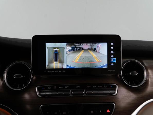 Mercedes-Benz V-Класс III (W447) Рестайлинг с пробегом 2024 года, цена 9 598 999 рублей, 12416 км, минивэн, Автокод Объявления