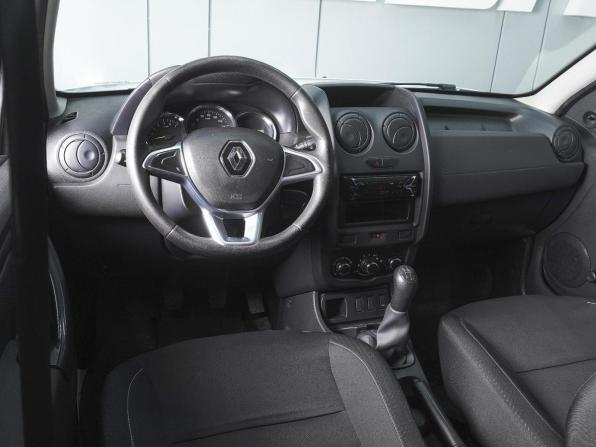 Renault Duster I Рестайлинг с пробегом 2019 года, цена 950 000 рублей, 126115 км, внедорожник, Автокод Объявления