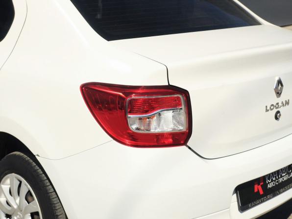 Renault Logan II Рестайлинг с пробегом 2020 года, цена 787 500 рублей, 120465 км, седан, Автокод Объявления