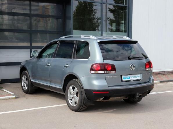 Volkswagen Touareg I Рестайлинг с пробегом 2008 года, цена 1 099 000 рублей, 353000 км, внедорожник, Автокод Объявления