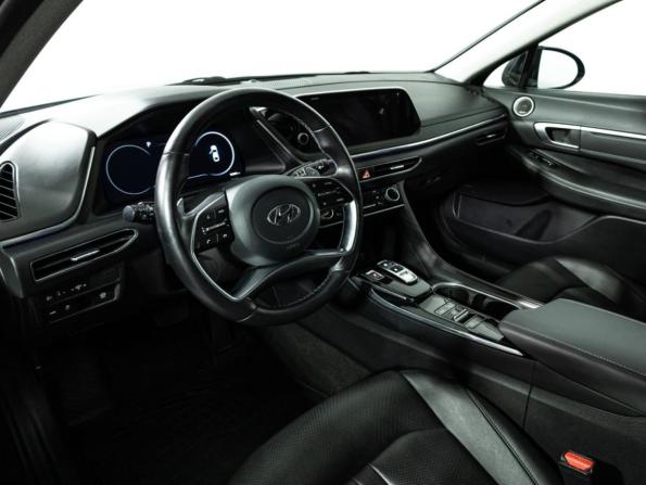 Hyundai Sonata VIII (DN8) с пробегом 2022 года, цена 2 499 700 рублей, 92980 км, седан, Автокод Объявления