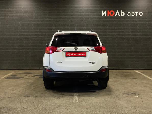 Toyota RAV4 IV (XA40) с пробегом 2015 года, цена 1 750 000 рублей, 200010 км, внедорожник, Автокод Объявления