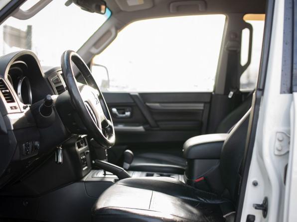Mitsubishi Pajero IV Рестайлинг 1 с пробегом 2011 года, цена 1 850 000 рублей, 347050 км, внедорожник, Автокод Объявления