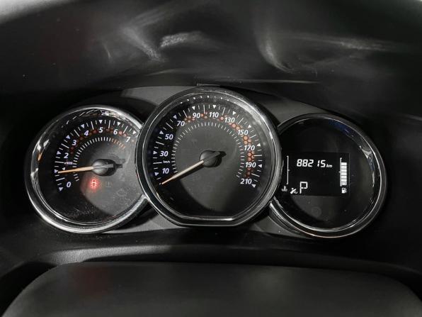 Renault Logan II Рестайлинг с пробегом 2020 года, цена 1 117 000 рублей, 88064 км, седан, Автокод Объявления