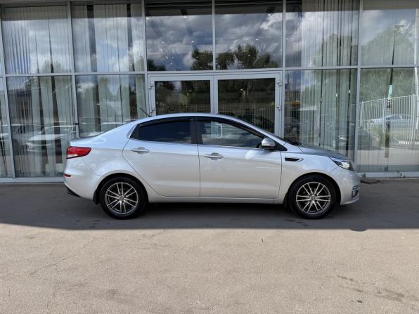 Kia Rio III Рестайлинг с пробегом 2016 года, цена 1 250 000 рублей, 52320 км, седан, Автокод Объявления