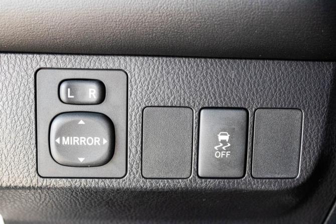 Toyota RAV4 IV (XA40) с пробегом 2013 года, цена 1 750 000 рублей, 203326 км, внедорожник, Автокод Объявления