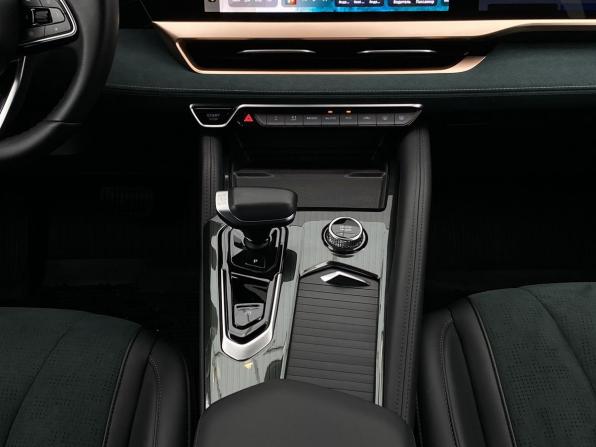 Geely Monjaro I с пробегом 2023 года, цена 2 899 000 рублей, 104092 км, внедорожник, Автокод Объявления