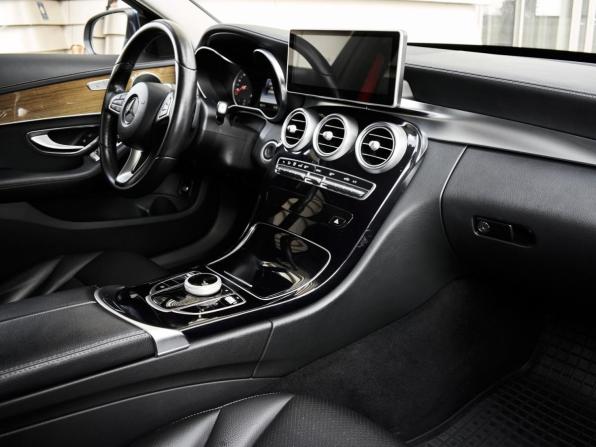 Mercedes-Benz C-Класс IV (W205) с пробегом 2016 года, цена 2 350 000 рублей, 131000 км, седан, Автокод Объявления