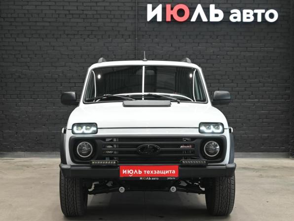 Lada (ВАЗ) Niva Legend с пробегом 2025 года, цена 1 640 000 рублей, 10101 км, внедорожник, Автокод Объявления