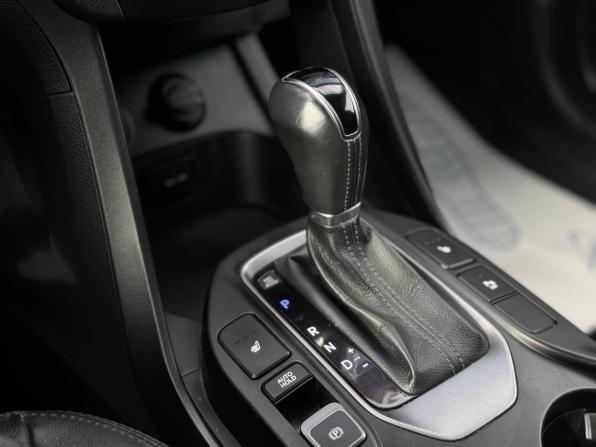Hyundai Santa Fe III с пробегом 2012 года, цена 1 490 000 рублей, 182118 км, внедорожник, Автокод Объявления