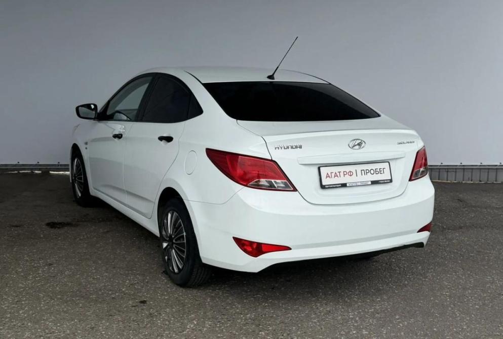 Hyundai Solaris I Киров  - изображение 8