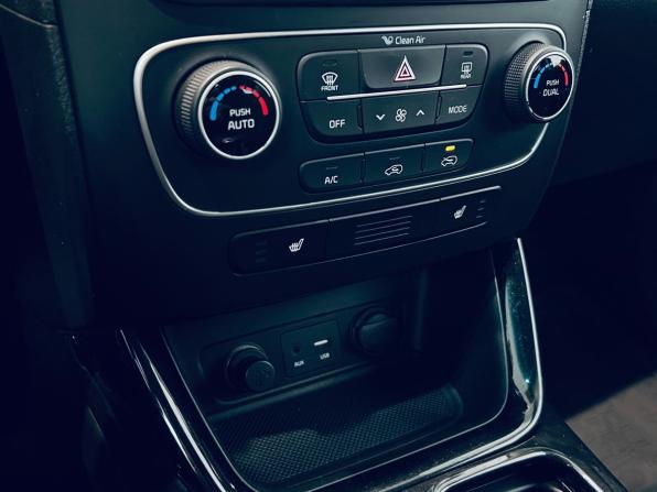 Kia Sorento II Рестайлинг с пробегом 2020 года, цена 2 320 000 рублей, 81000 км, внедорожник, Автокод Объявления