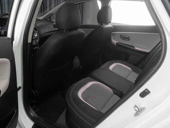 Kia Ceed II Рестайлинг с пробегом 2018 года, цена 1 199 000 рублей, 252483 км, хэтчбек, Автокод Объявления