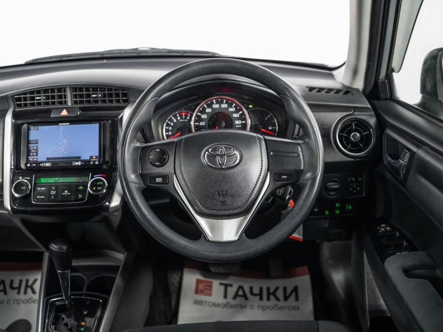Toyota Corolla XI (E160 E170 E180) Рестайлинг 1 Иркутск  - изображение 9