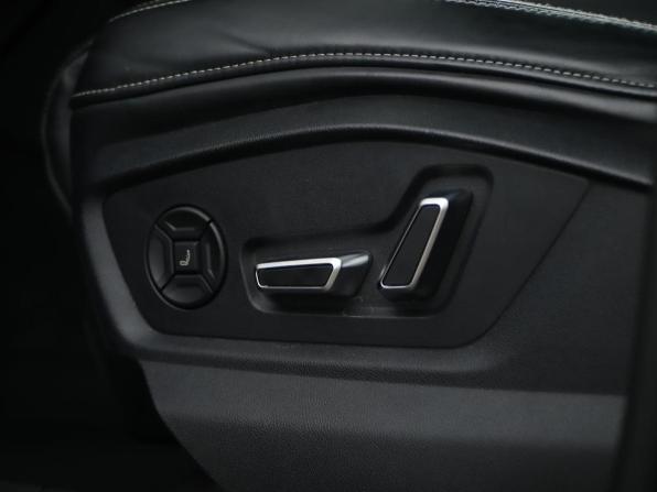 Audi Q8 I (4M) с пробегом 2019 года, цена 7 857 050 рублей, 46900 км, внедорожник, Автокод Объявления