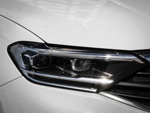 Volkswagen Polo VI с пробегом 2021 года, цена 1 929 000 рублей, 60454 км, лифтбек, Автокод Объявления