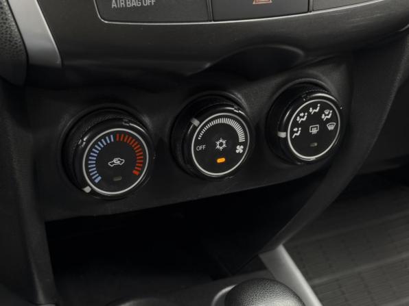 Mitsubishi ASX I с пробегом 2012 года, цена 1 050 000 рублей, 118999 км, внедорожник, Автокод Объявления