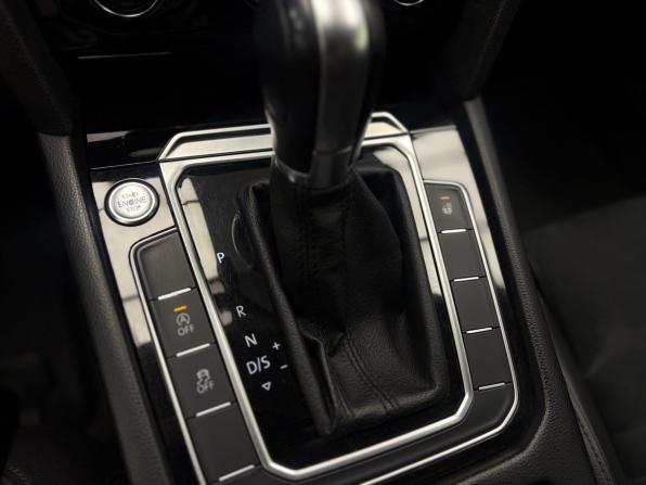 Volkswagen Passat B8 с пробегом 2016 года, цена 1 799 000 рублей, 214971 км, седан, Автокод Объявления