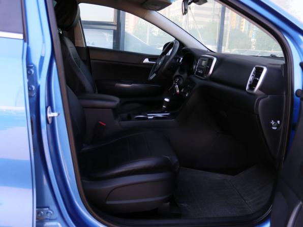 Kia Sportage IV Рестайлинг с пробегом 2018 года, цена 2 089 000 рублей, 110000 км, внедорожник, Автокод Объявления