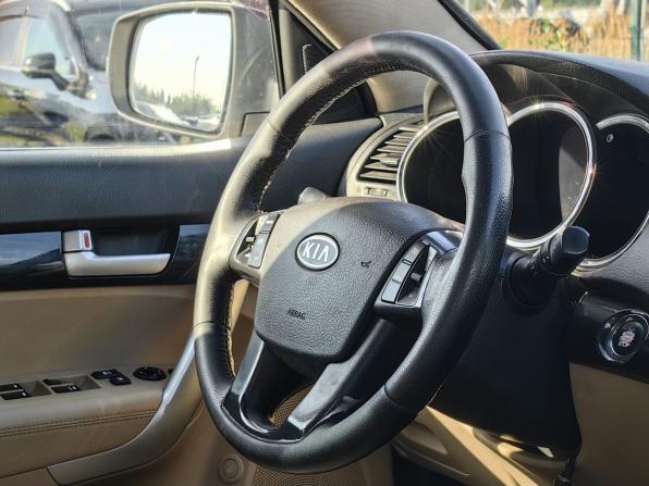 Kia Sorento II с пробегом 2009 года, цена 969 000 рублей, 300219 км, внедорожник, Автокод Объявления