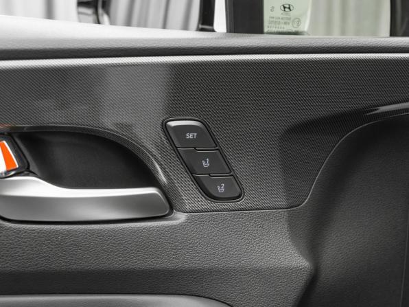 Hyundai Santa Fe IV Рестайлинг с пробегом 2021 года, цена 4 130 000 рублей, 58984 км, внедорожник, Автокод Объявления