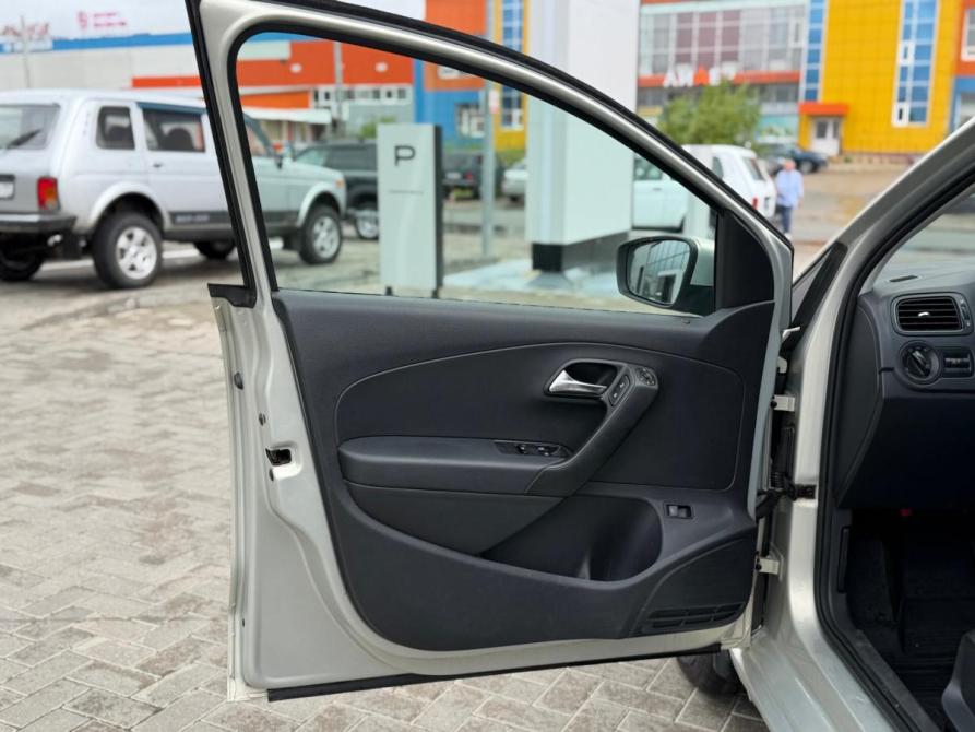 Volkswagen Polo V Сыктывкар  - изображение 14