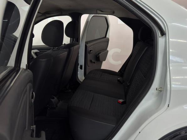 Renault Logan I Рестайлинг с пробегом 2011 года, цена 399 000 рублей, 221250 км, седан, Автокод Объявления
