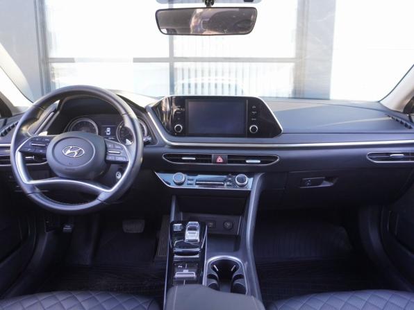 Hyundai Sonata VIII (DN8) с пробегом 2021 года, цена 2 290 000 рублей, 58997 км, седан, Автокод Объявления