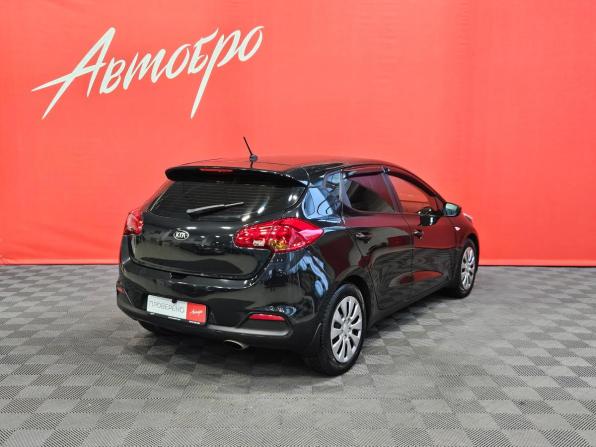 Kia Ceed II с пробегом 2015 года, цена 1 149 000 рублей, 124756 км, хэтчбек, Автокод Объявления
