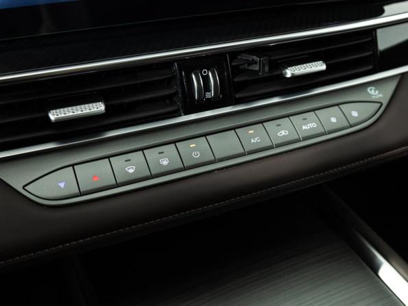 Chery Tiggo 7L I с пробегом 2024 года, цена 2 339 700 рублей, 21000 км, внедорожник, Автокод Объявления