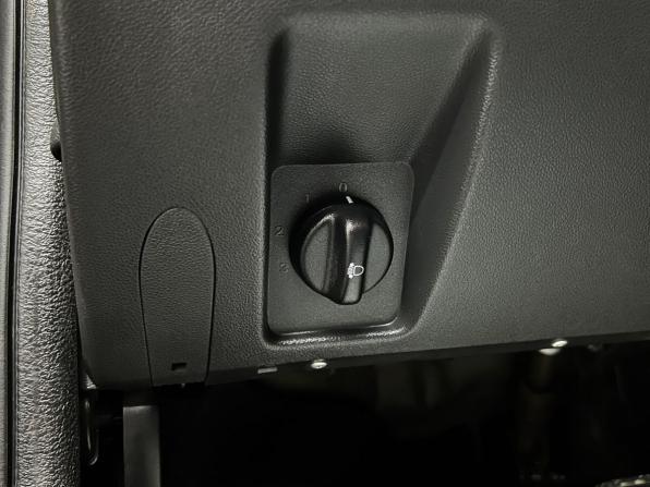 Renault Sandero I с пробегом 2013 года, цена 700 000 рублей, 235161 км, хэтчбек, Автокод Объявления