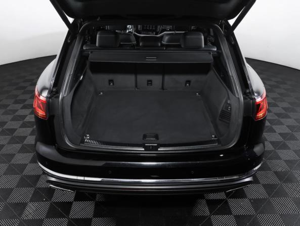 Volkswagen Touareg III с пробегом 2018 года, цена 4 570 000 рублей, 153176 км, внедорожник, Автокод Объявления