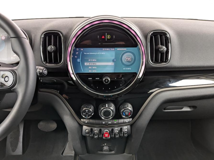 Mini Countryman II Рестайлинг Москва  - изображение 13