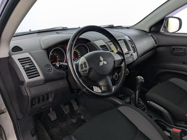 Mitsubishi Outlander II Рестайлинг с пробегом 2011 года, цена 1 250 000 рублей, 95110 км, внедорожник, Автокод Объявления