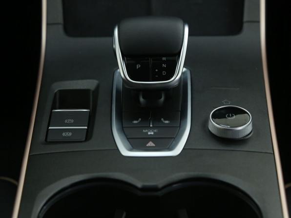 Omoda C5 I с пробегом 2023 года, цена 1 730 000 рублей, 27000 км, внедорожник, Автокод Объявления