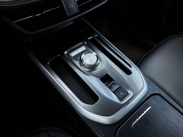 Haval Jolion I с пробегом 2023 года, цена 1 928 000 рублей, 62066 км, внедорожник, Автокод Объявления