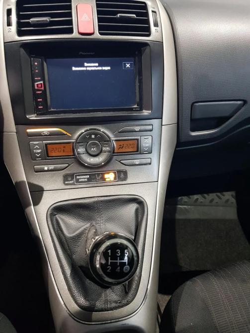 Toyota Auris I Москва  - изображение 14