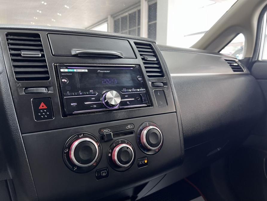 Nissan Tiida I Рестайлинг Тверь  - изображение 16