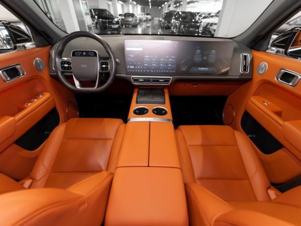 Li Auto (Lixiang) L7 I Рестайлинг с пробегом 2024 года, цена 7 100 000 рублей, 54727 км, внедорожник, Автокод Объявления