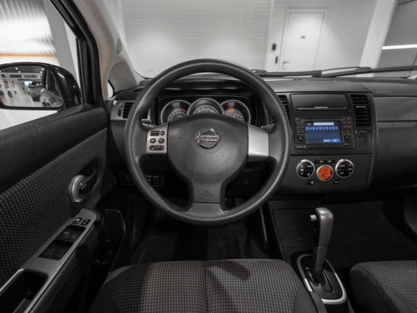 Nissan Tiida I Рестайлинг с пробегом 2011 года, цена 800 000 рублей, 278998 км, хэтчбек, Автокод Объявления