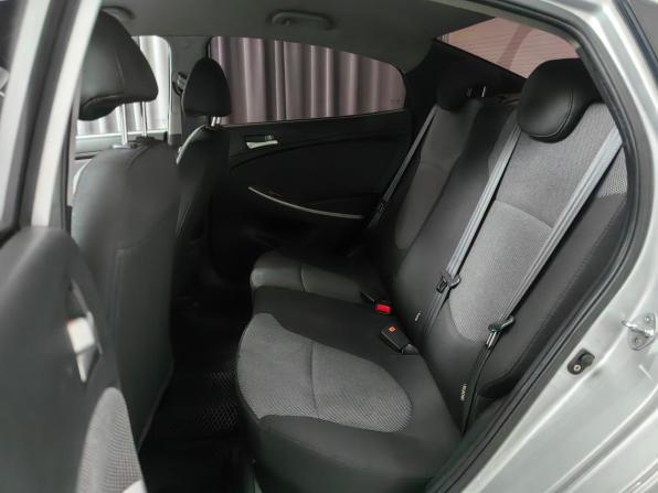 Hyundai Solaris I с пробегом 2014 года, цена 755 000 рублей, 215659 км, седан, Автокод Объявления