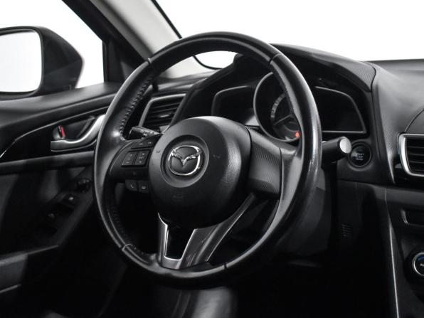 Mazda 3 III (BM) с пробегом 2013 года, цена 1 039 000 рублей, 130526 км, седан, Автокод Объявления