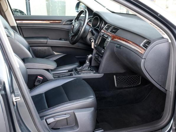 Skoda Superb II Рестайлинг с пробегом 2014 года, цена 1 270 000 рублей, 160024 км, лифтбек, Автокод Объявления