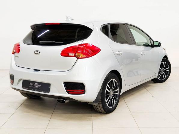 Kia Ceed II Рестайлинг с пробегом 2017 года, цена 953 800 рублей, 201935 км, хэтчбек, Автокод Объявления