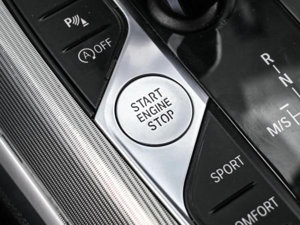 BMW 3 серии VII (G2x) с пробегом 2019 года, цена 2 949 000 рублей, 189595 км, седан, Автокод Объявления